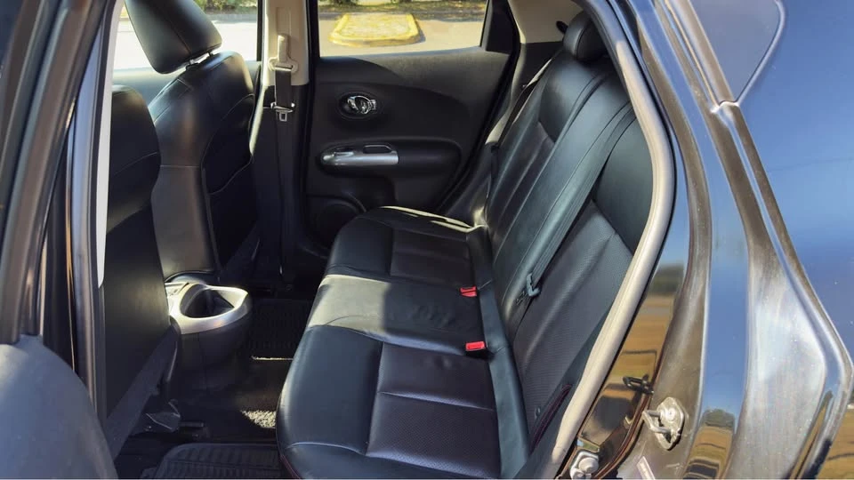 2011 Nissan Juke - Image 11 of 18