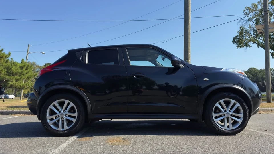 2011 Nissan Juke - Image 6 of 18
