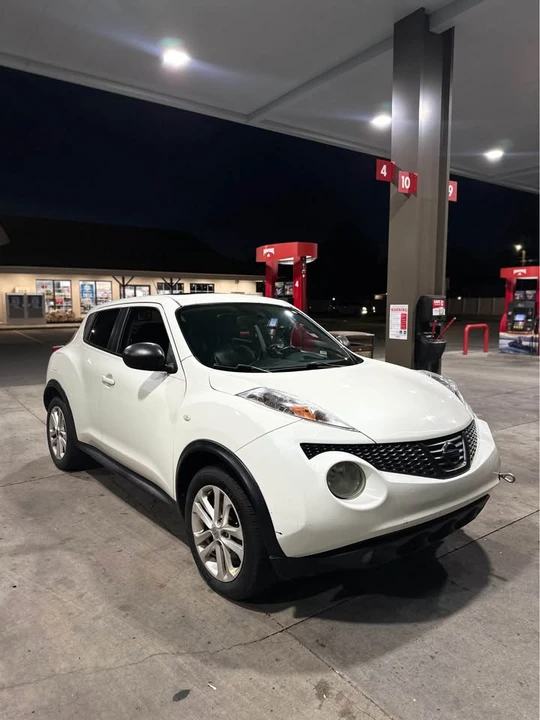 2011 Nissan Juke - Image 3 of 14