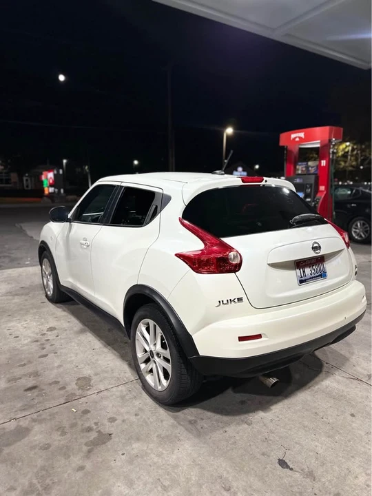 2011 Nissan Juke - Image 7 of 14