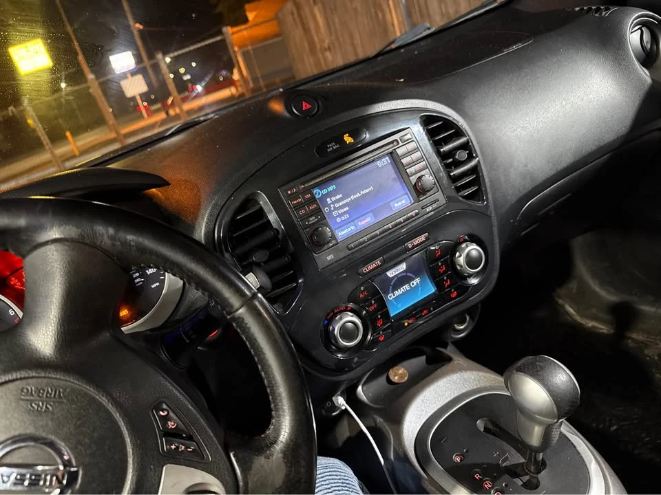 2011 Nissan Juke - Image 5 of 19