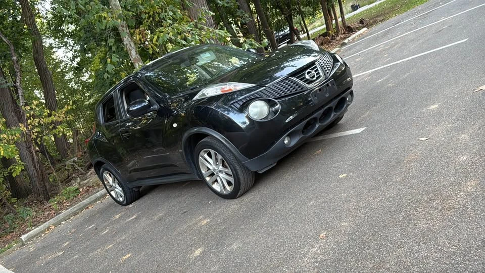 2011 Nissan Juke - Image 17 of 19