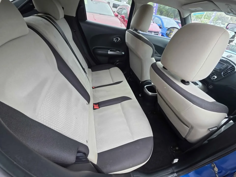 2011 Nissan Juke - Image 10 of 19