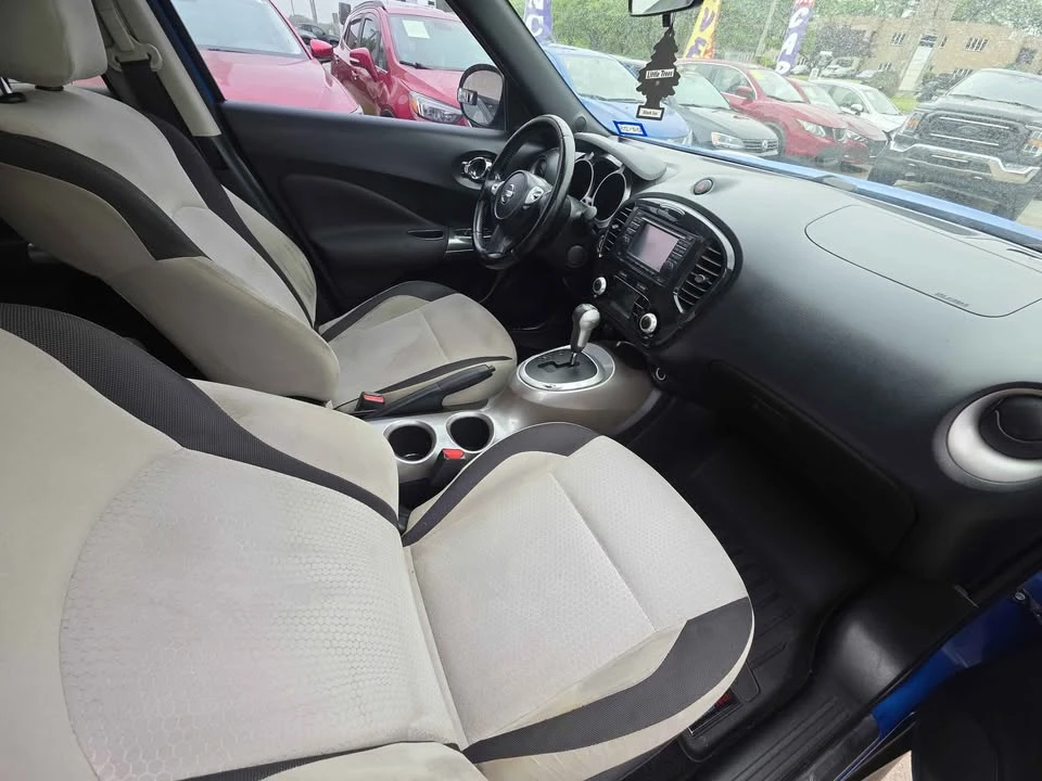 2011 Nissan Juke - Image 9 of 19