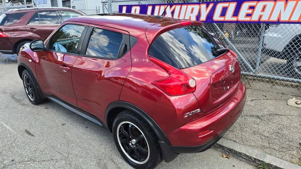 2011 Nissan Juke - Image 2 of 7