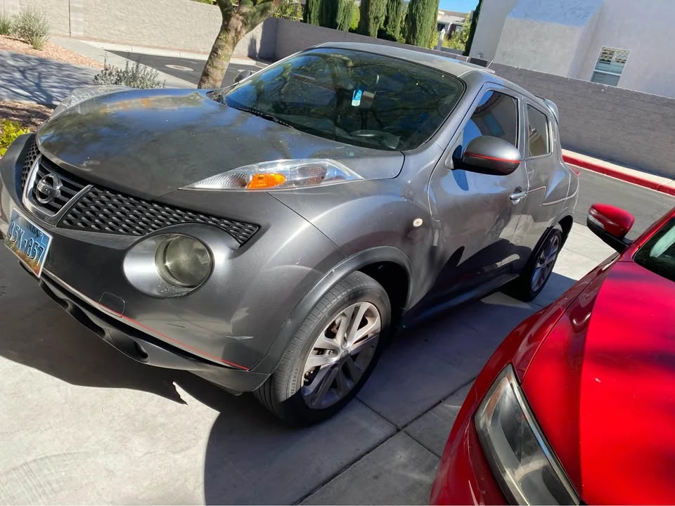 2011 Nissan Juke - Image 2 of 10