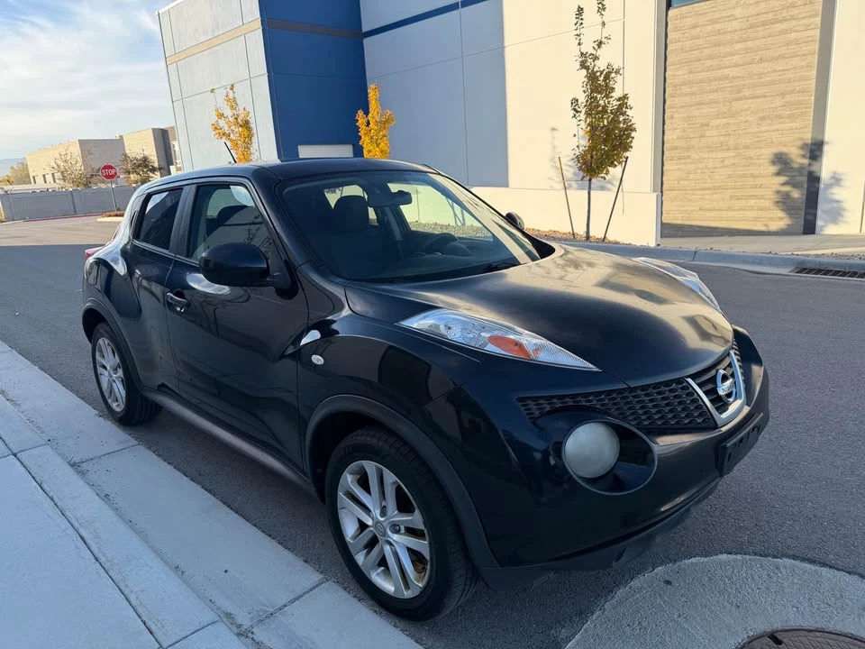 2011 Nissan Juke - Image 6 of 9