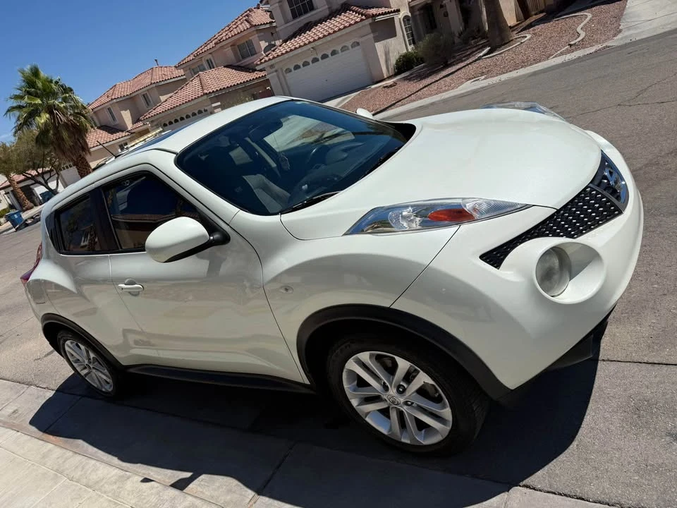2011 Nissan Juke - Image 2 of 4