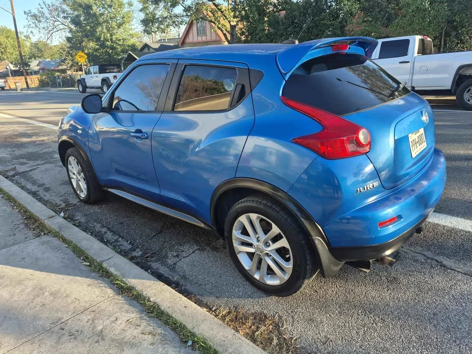 2011 Nissan Juke - Image 3 of 6