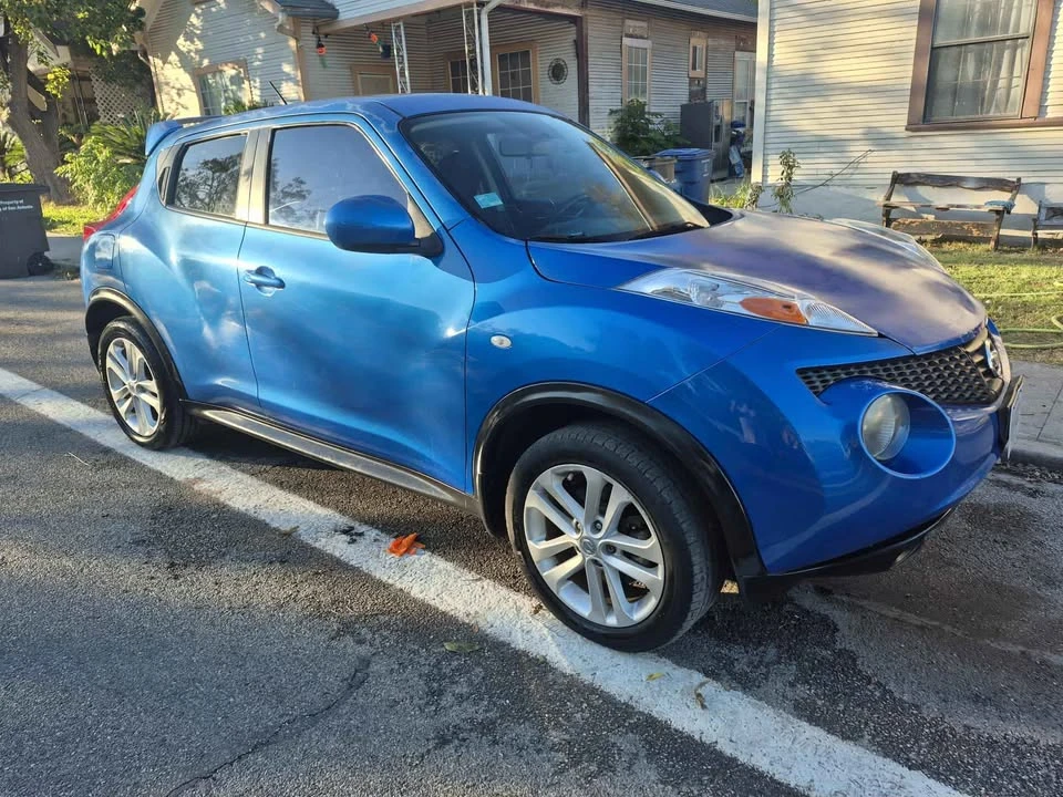 2011 Nissan Juke - Image 2 of 6