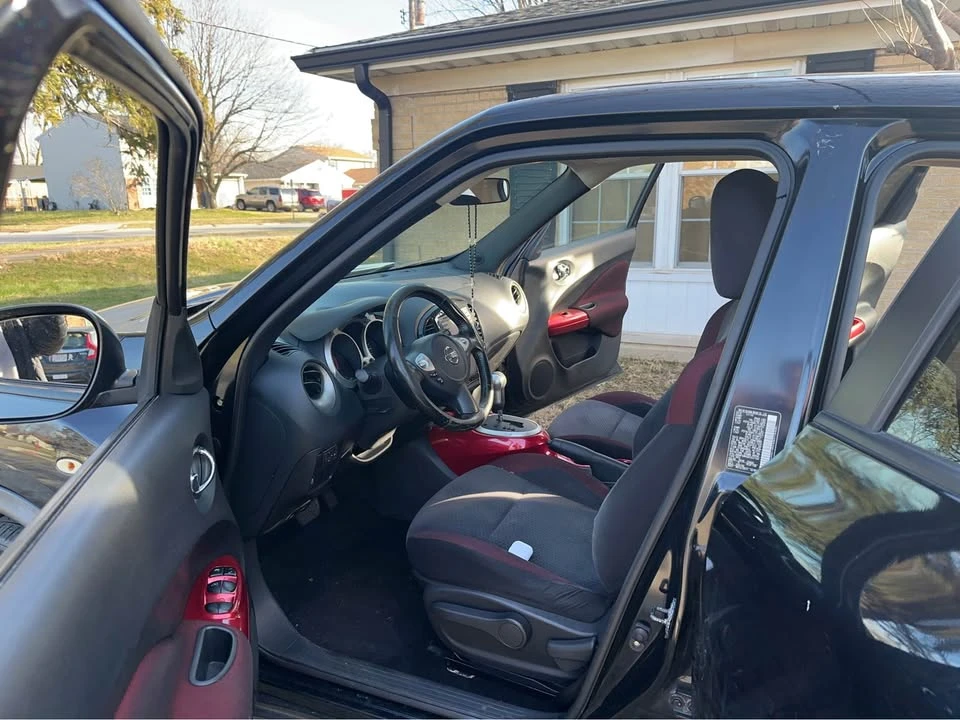 2011 Nissan Juke - Image 4 of 11