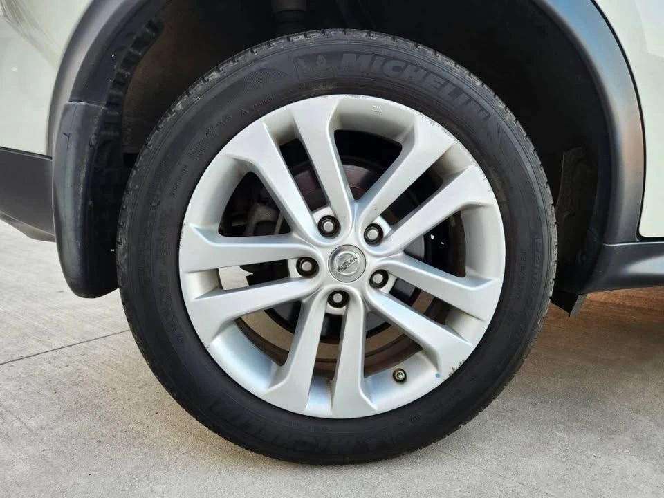 2011 Nissan Juke - Image 8 of 20