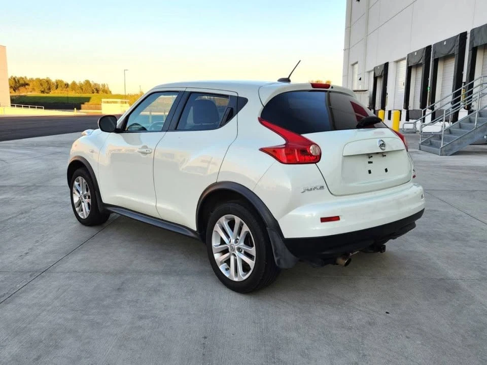2011 Nissan Juke - Image 6 of 20
