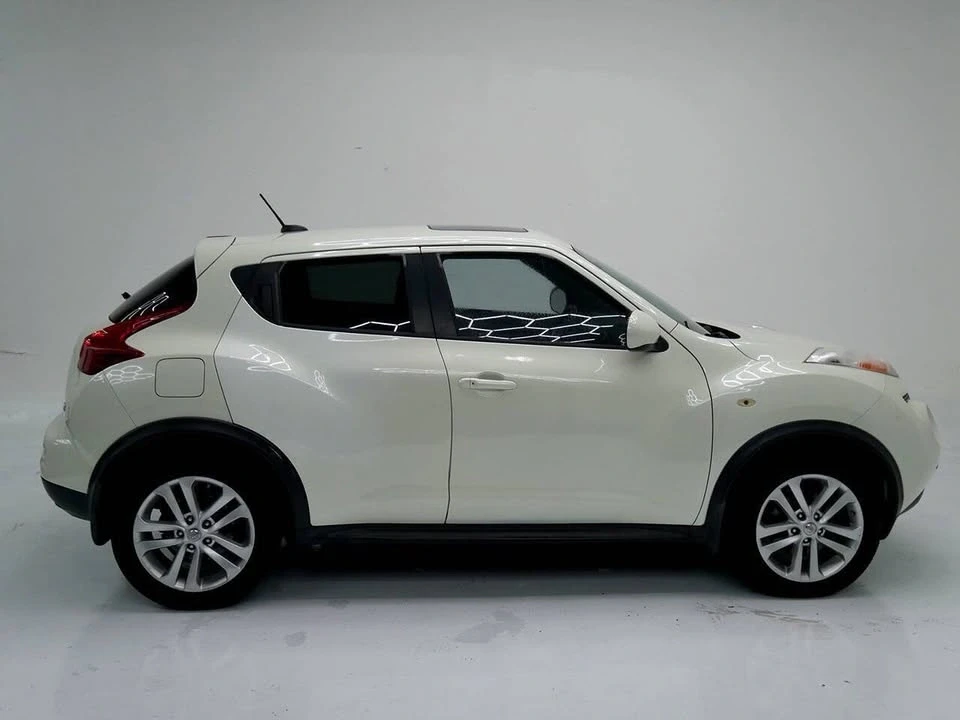 2011 Nissan Juke - Image 7 of 18