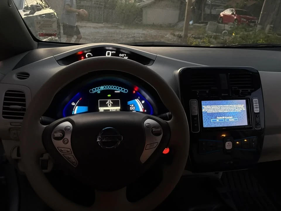 2011 Nissan Leaf - Image 12 of 12