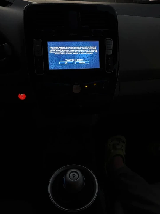 2011 Nissan Leaf - Image 11 of 12