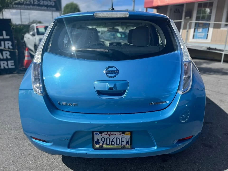 2011 Nissan Leaf - Image 6 of 8