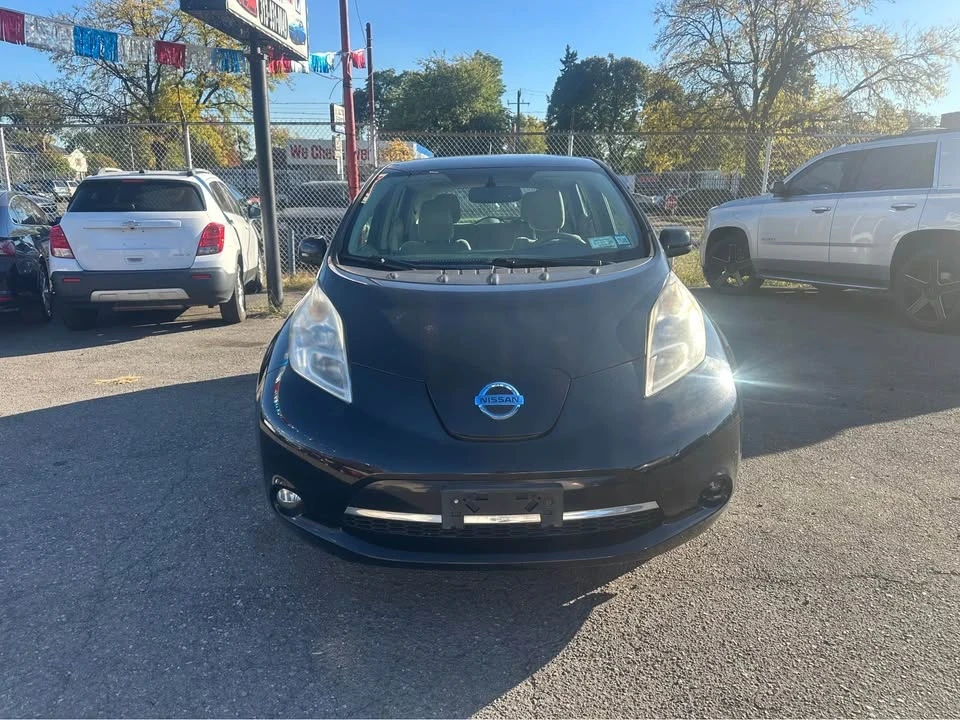 2011 Nissan Leaf - Image 7 of 11