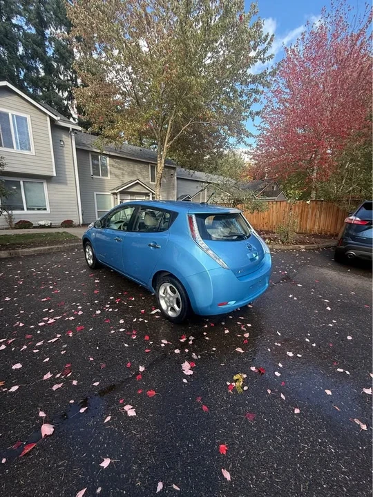 2011 Nissan Leaf - Image 2 of 6