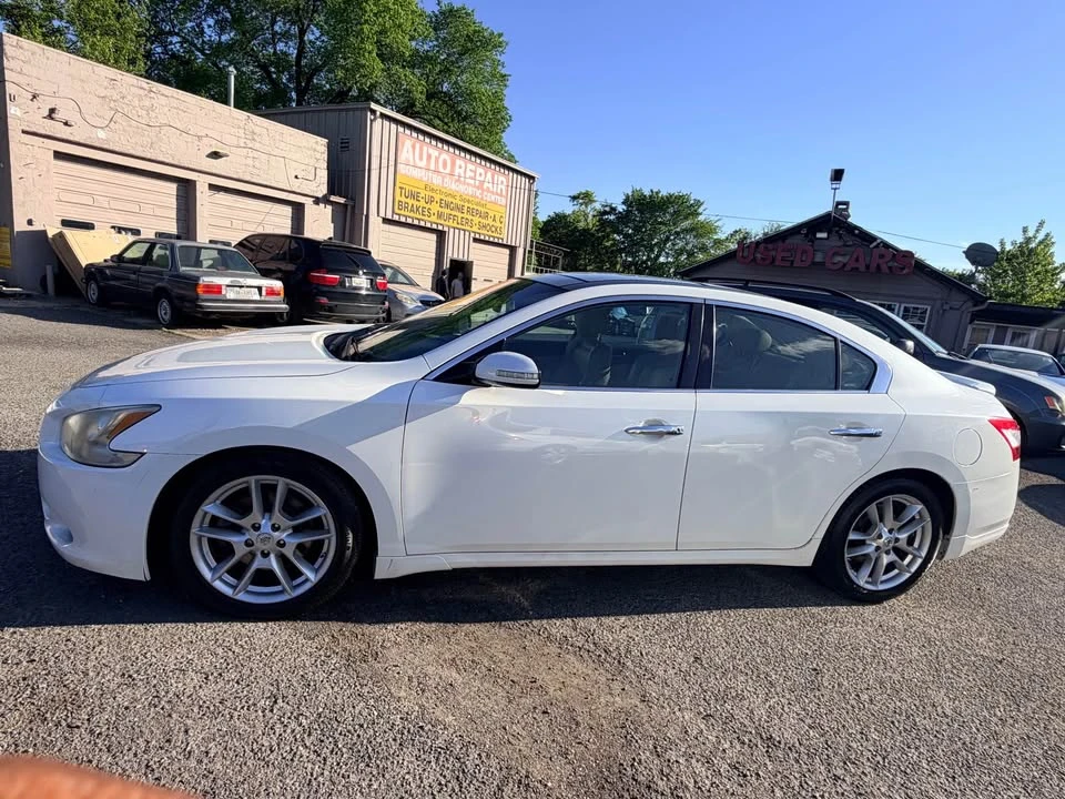2011 Nissan Maxima 7th Gen - Image 2 of 13