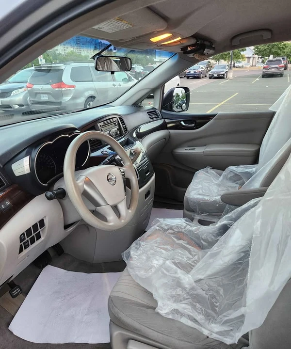 2011 Nissan Quest - Image 5 of 7