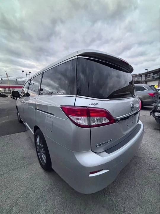 2011 Nissan Quest - Image 5 of 6