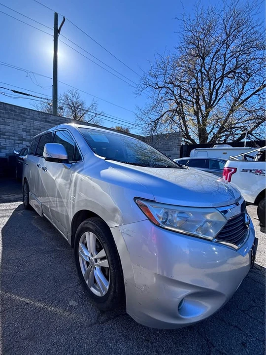 2011 Nissan Quest - Image 2 of 6