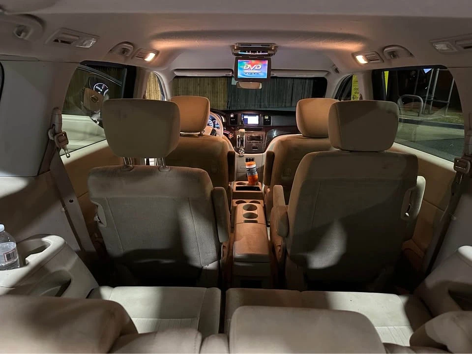 2011 Nissan Quest - Image 12 of 17