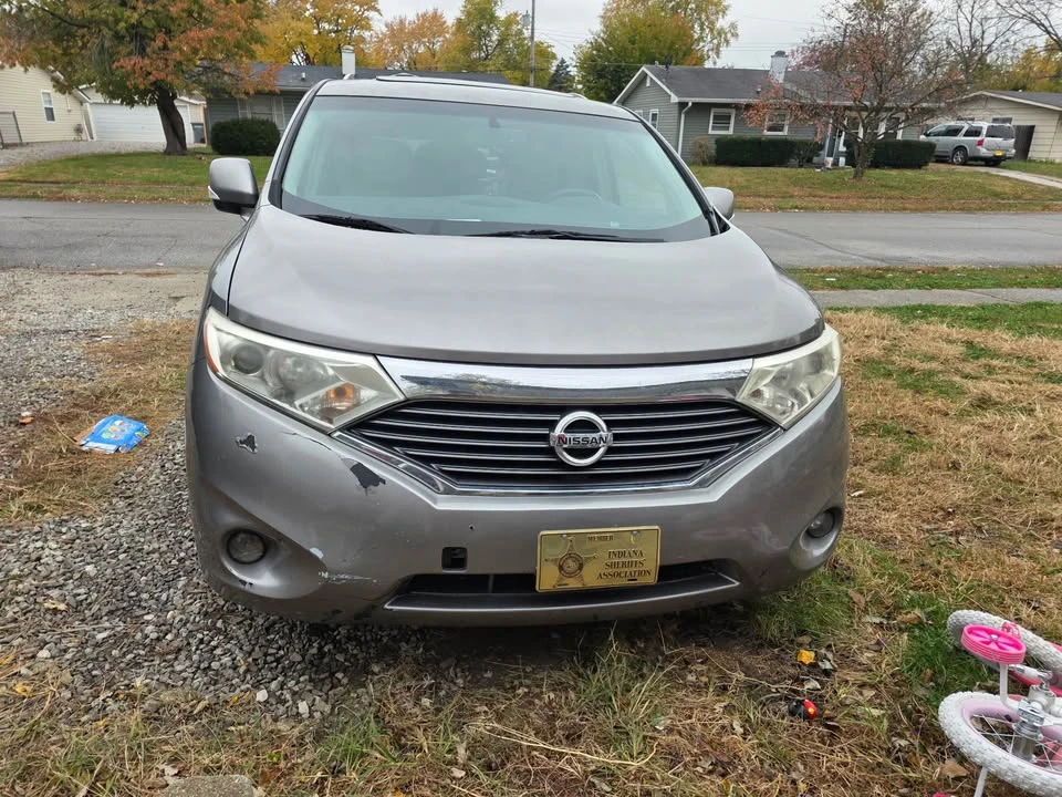 2011 Nissan Quest - Image 4 of 4
