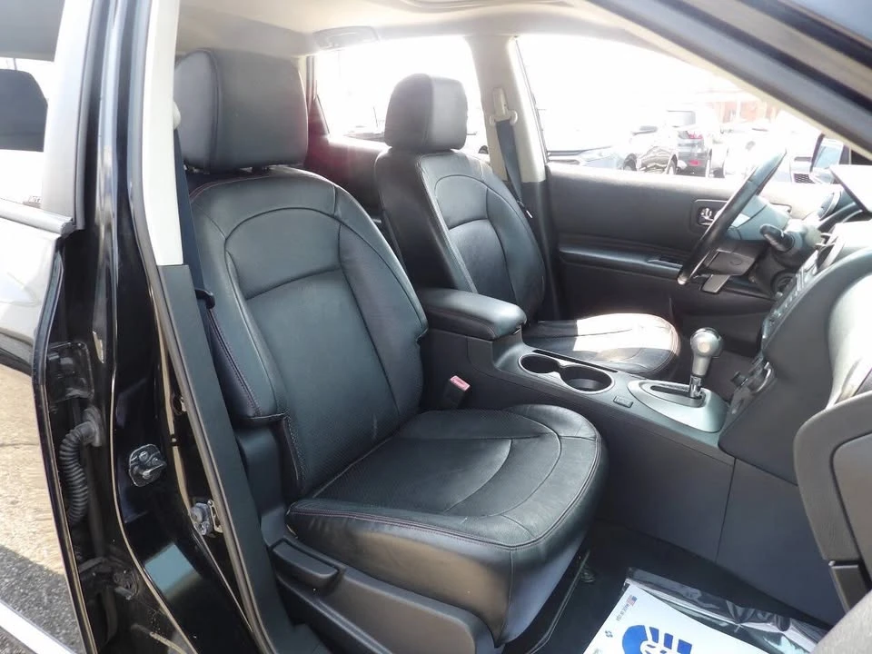 2011 Nissan Rogue - Image 17 of 19