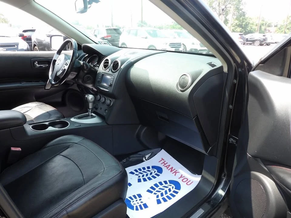 2011 Nissan Rogue - Image 15 of 19
