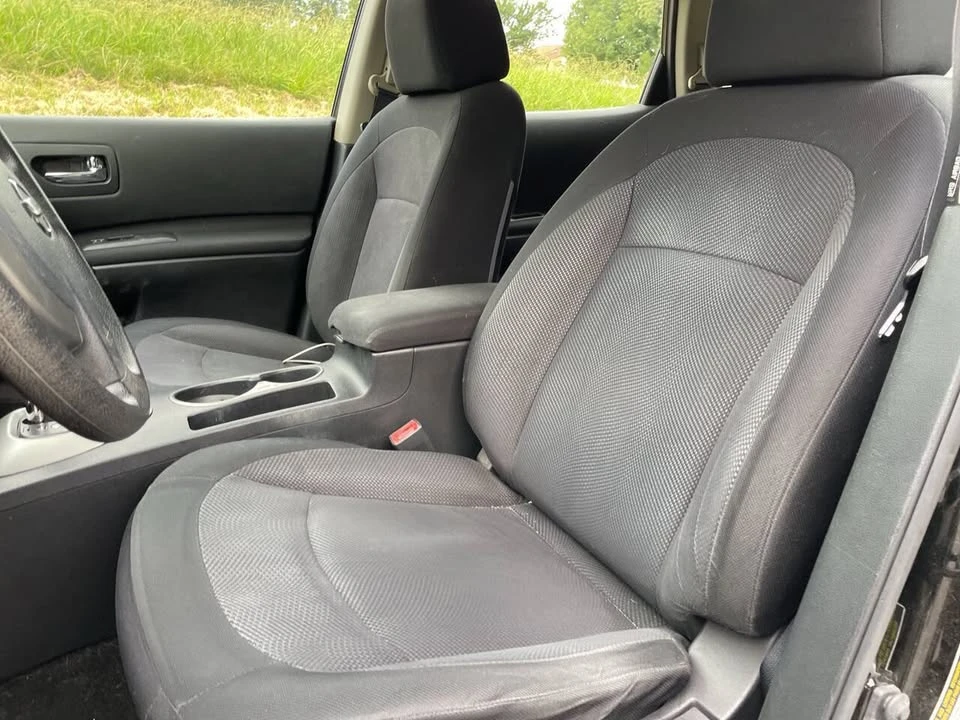 2011 Nissan Rogue - Image 12 of 15