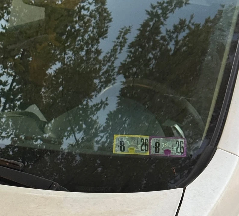 2011 Nissan Rogue - Image 2 of 8