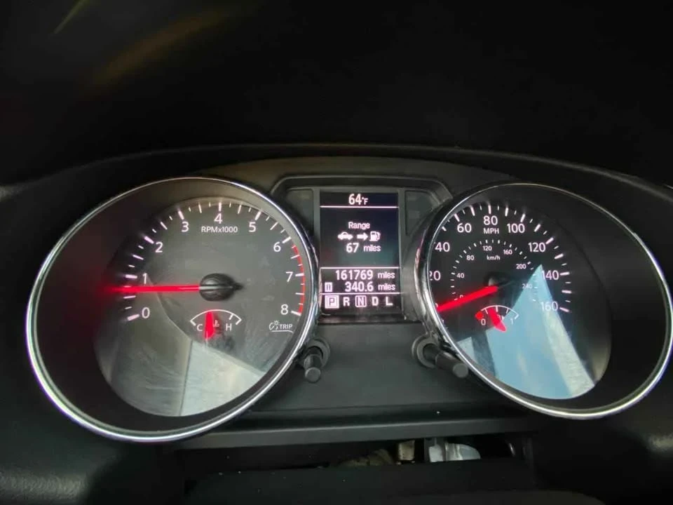 2011 Nissan Rogue - Image 7 of 8