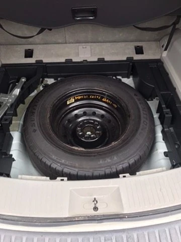 2011 Nissan Rogue - Image 10 of 12