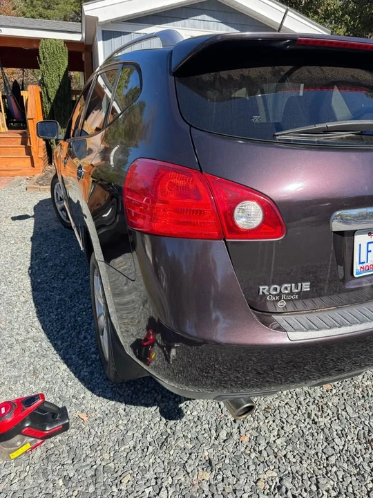 2011 Nissan Rogue - Image 3 of 15