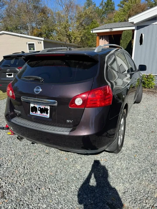2011 Nissan Rogue - Image 2 of 15