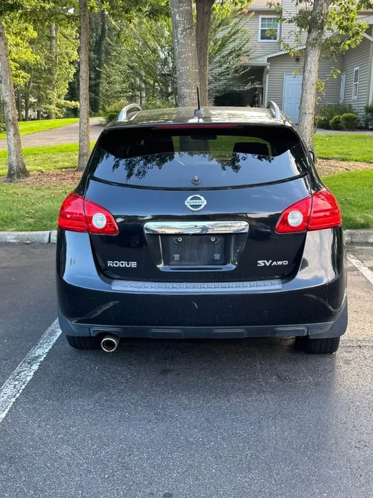 2011 Nissan Rogue - Image 6 of 13