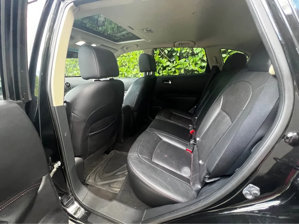 2011 Nissan Rogue - Image 7 of 13