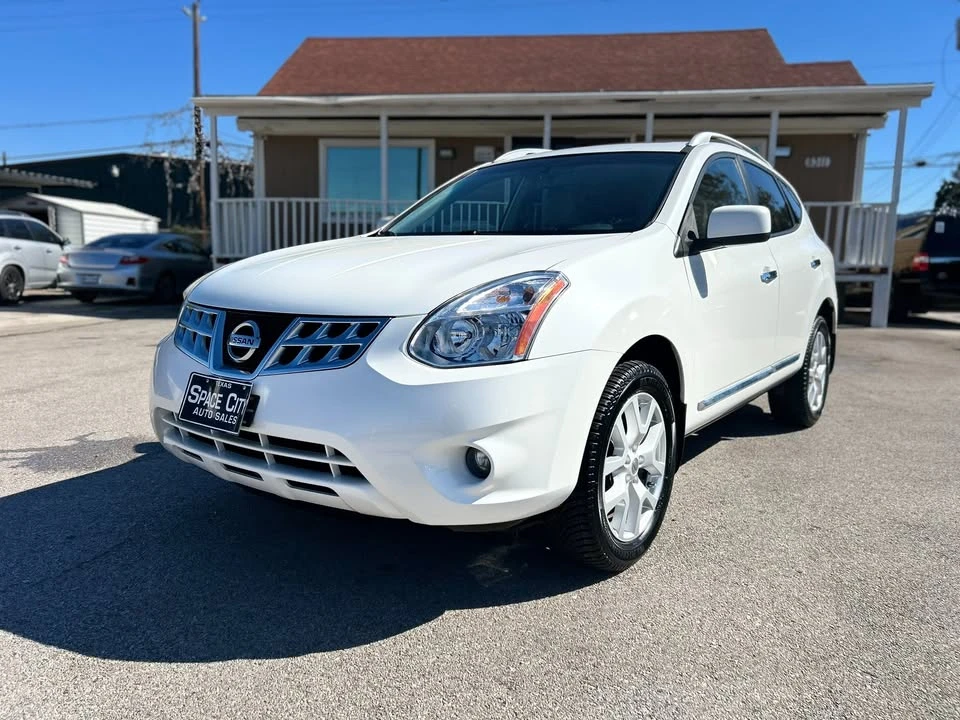 2011 Nissan Rogue - Image 3 of 18