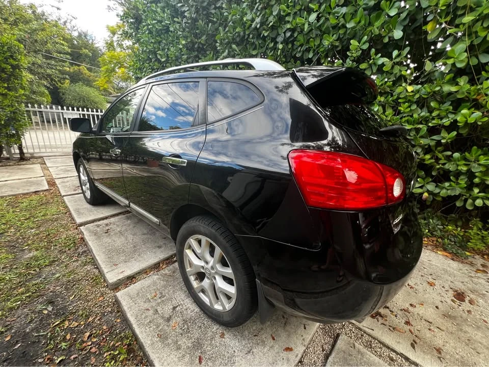 2011 Nissan Rogue - Image 13 of 13