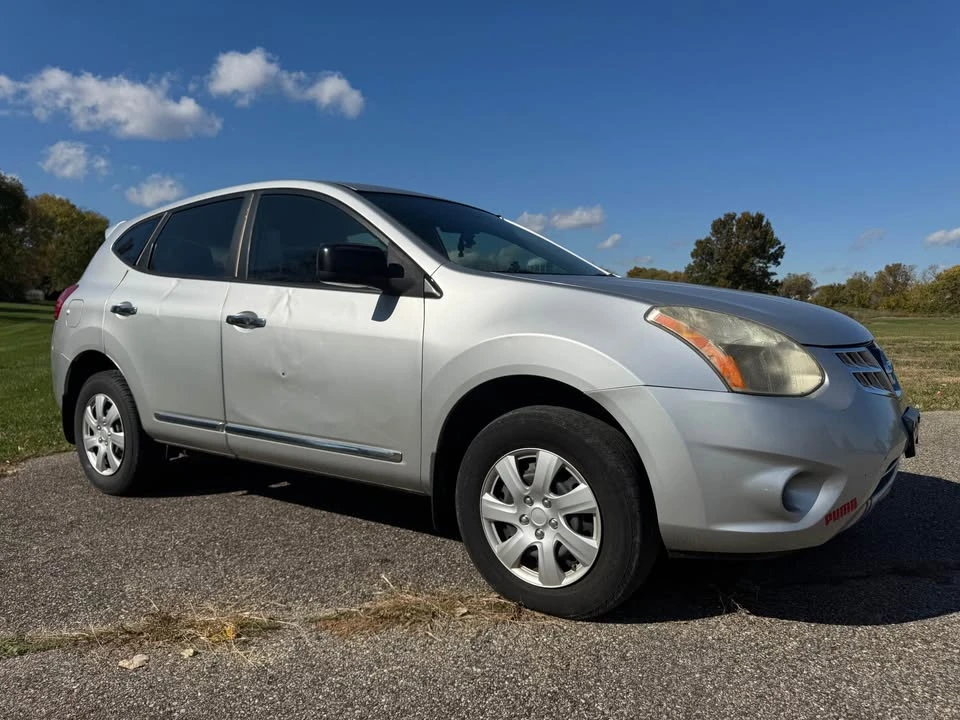 2011 Nissan Rogue - Image 3 of 12
