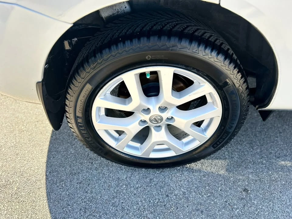2011 Nissan Rogue - Image 18 of 18