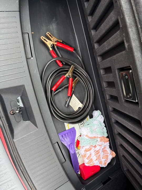 2011 Nissan Rogue - Image 10 of 11