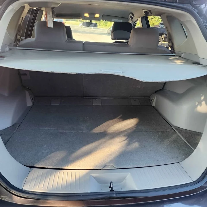 2011 Nissan Rogue - Image 12 of 12