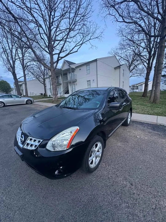 2011 Nissan Rogue - Image 2 of 16