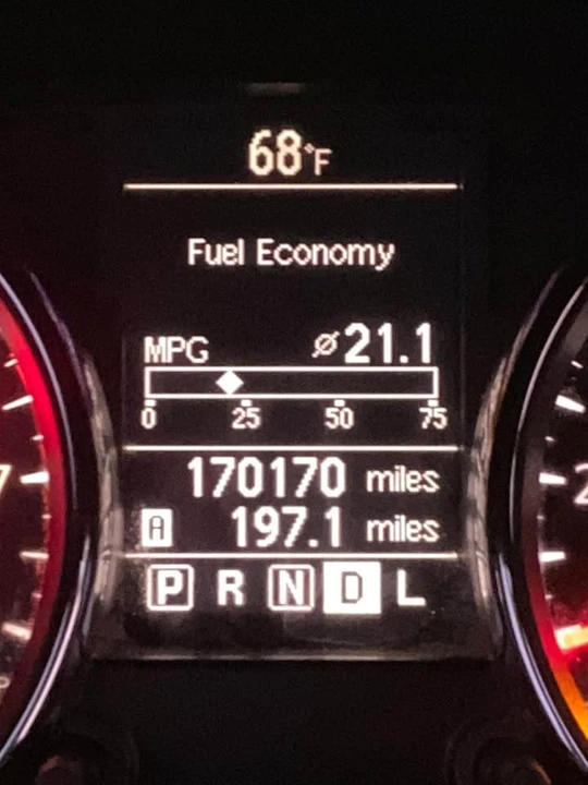 2011 Nissan Rogue - Image 9 of 12