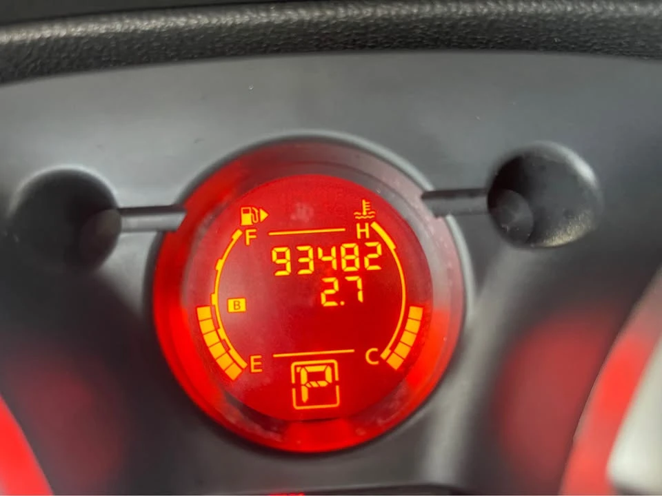 2011 Nissan Rogue - Image 10 of 10