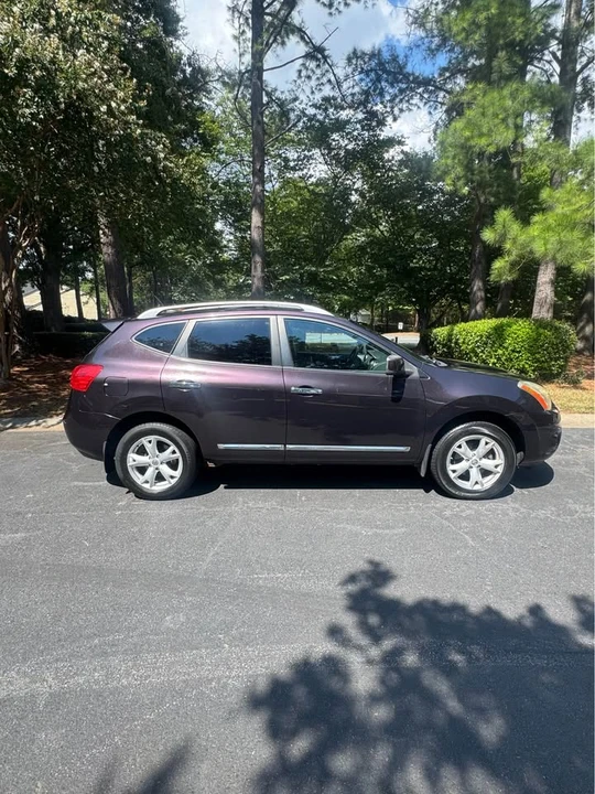 2011 Nissan Rogue - Image 3 of 10