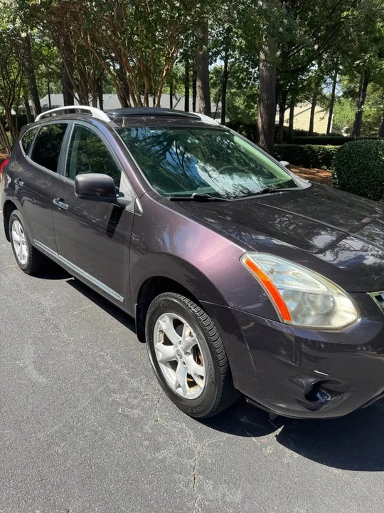 2011 Nissan Rogue - Image 6 of 10